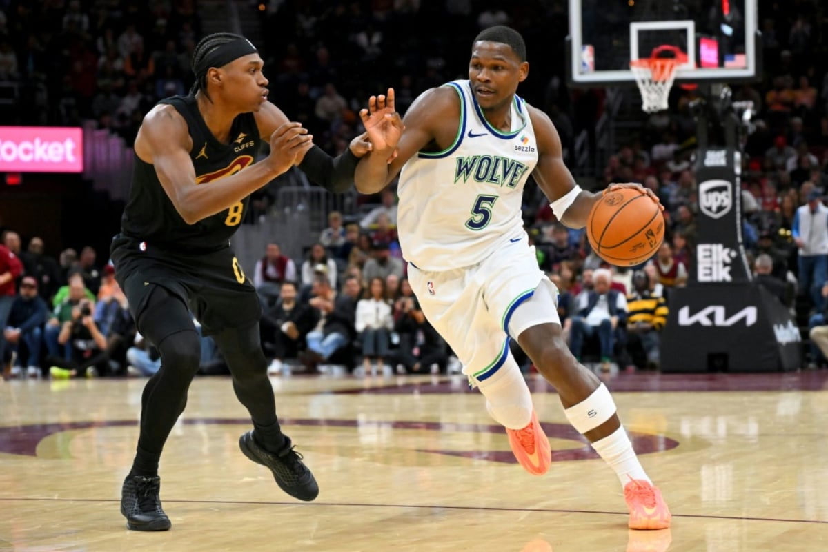 Cavaliers send Wolves crashing