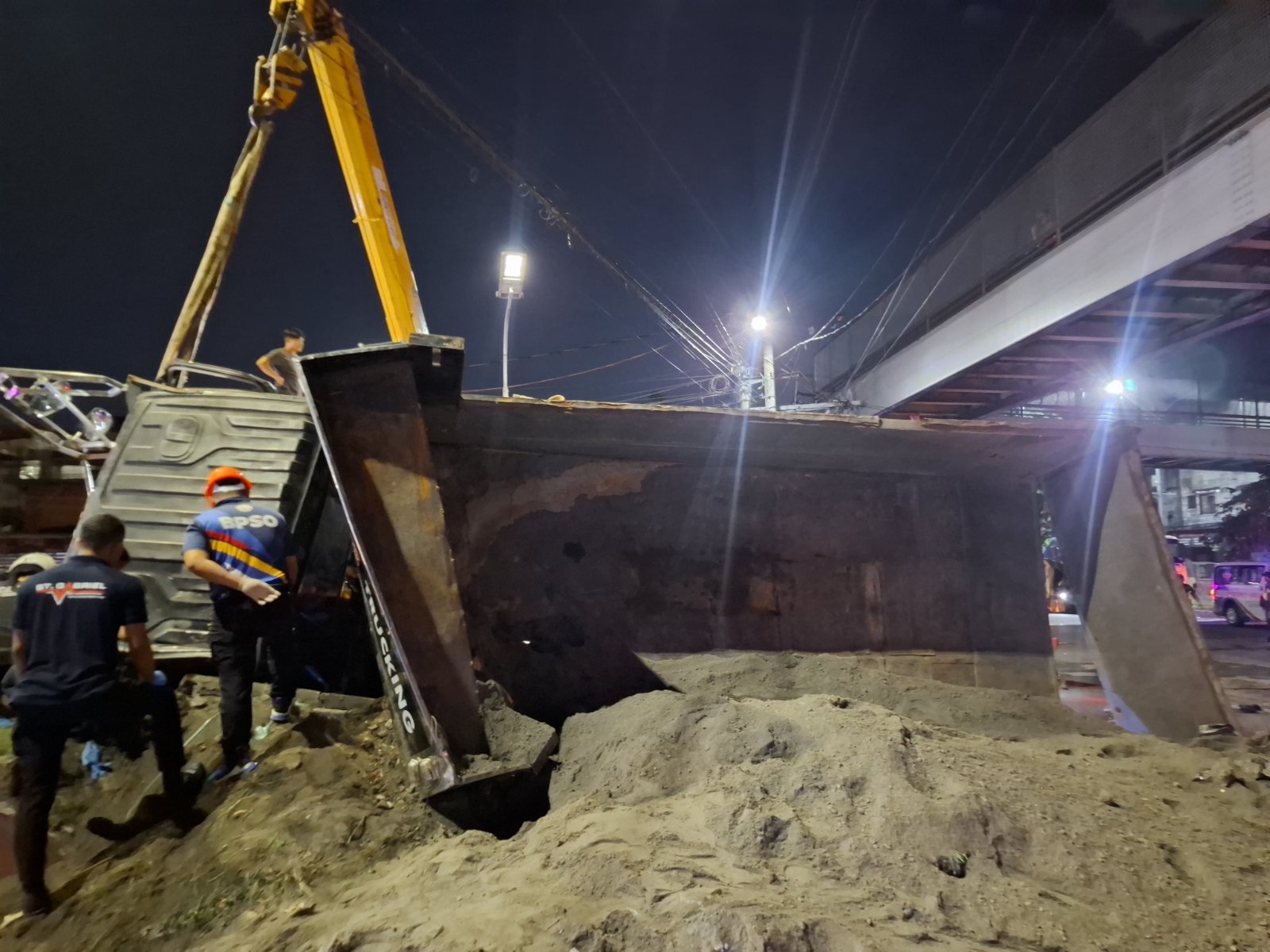 Father, infant killed as dump truck crushes motorcycle in QC