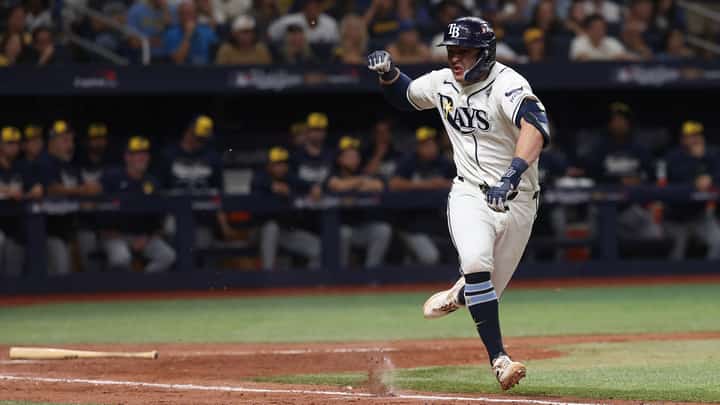 BEN Williamson and the Tampa Bay Rays refuse to give up, posting a dramatic 4-3 win over the Milwaukee Brewers to stay alive in the World Series.
