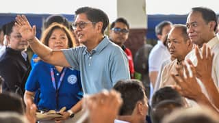 Expert: Weak peso mirrors eroded trust