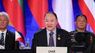 ASEAN defense chiefs adopt 5 initiatives at Cebu summit