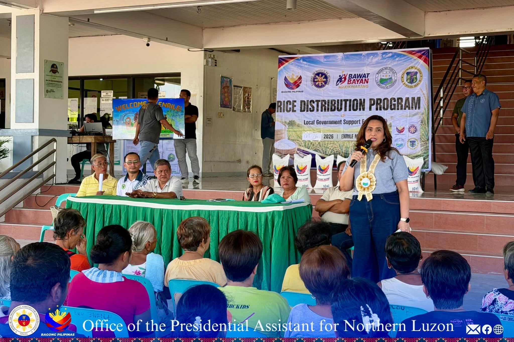 Enrile distributes rice assistance to 1,666 beneficiaries

