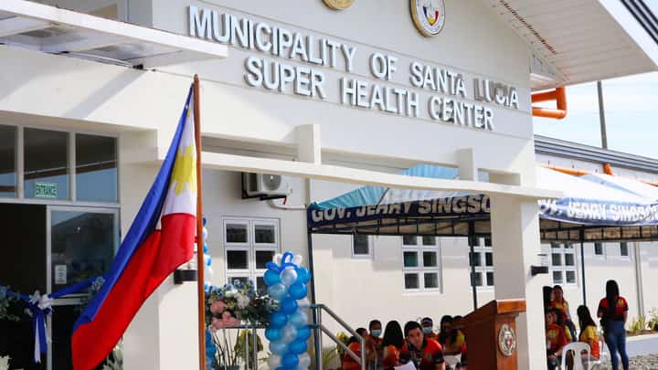 Sta. Lucia inaugurates, blesses Super Health Center in Ilocos Sur