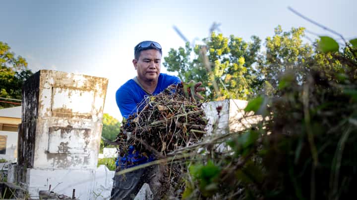 The Keepers of the Forgotten Graves