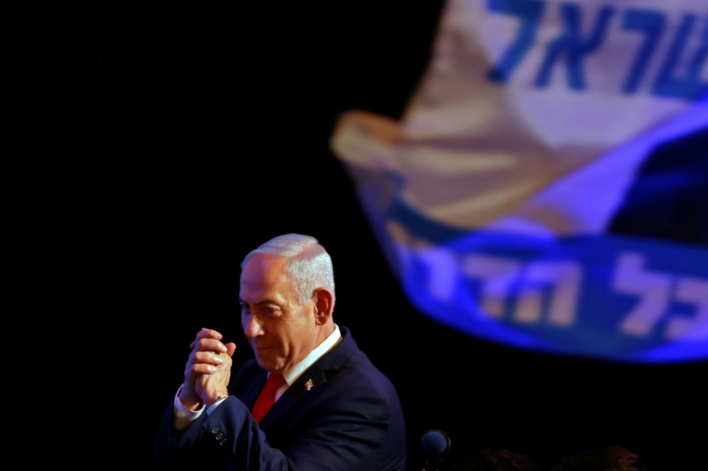 Netanyahu bloc leads as Israeli votes counted