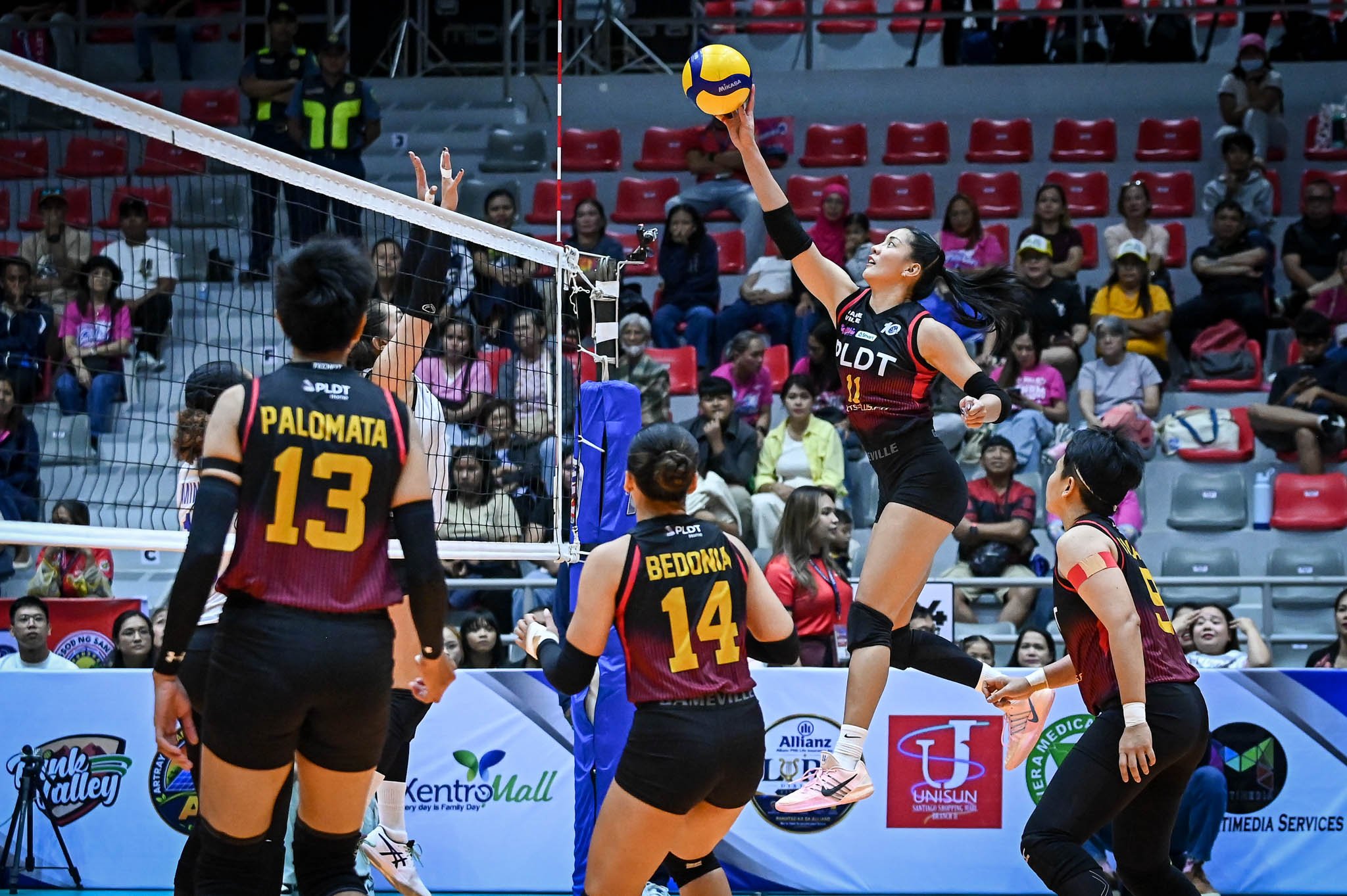 Easy work: PLDT demolishes ZUS Coffee for back-to-back wins