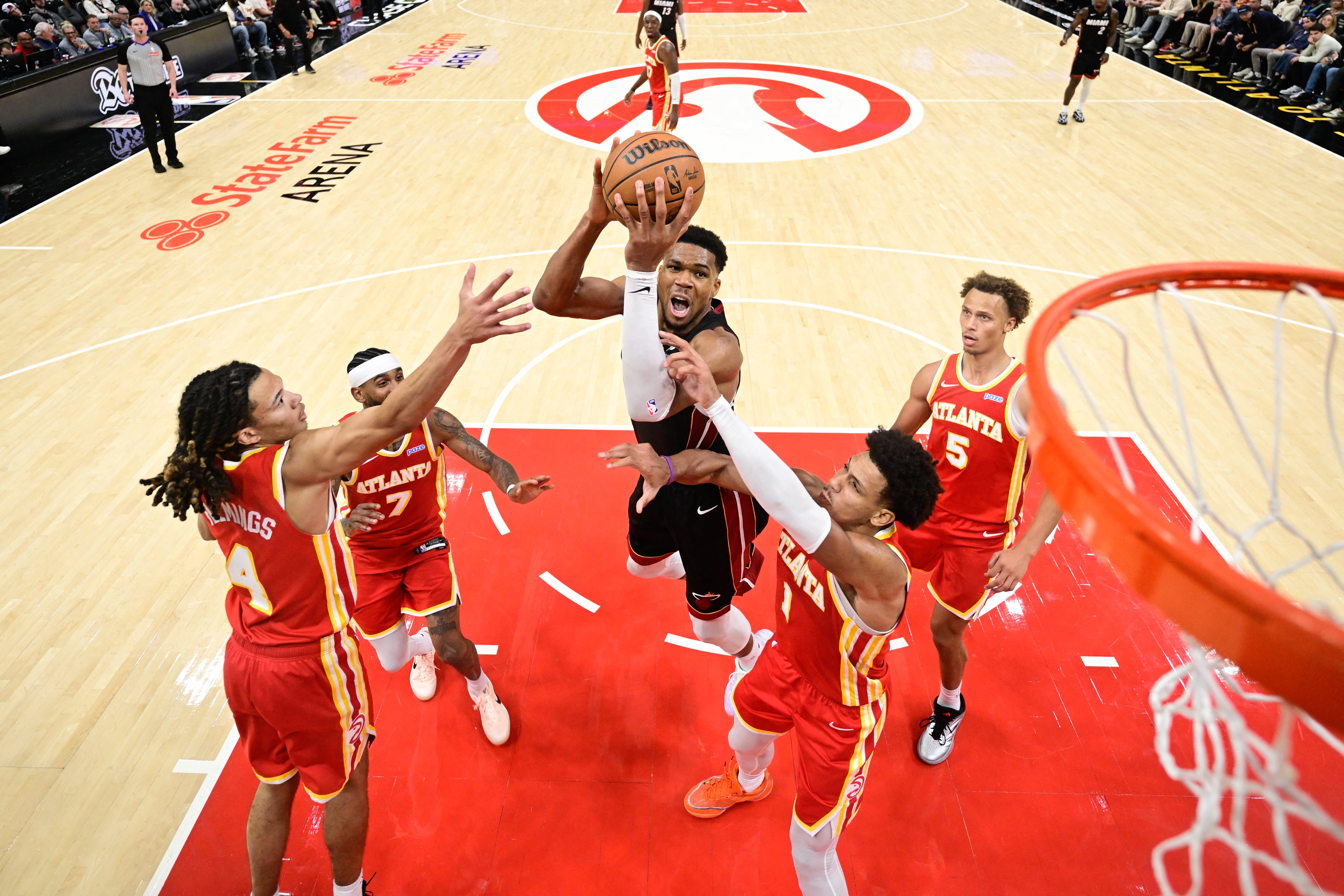 Heat finally nail first win