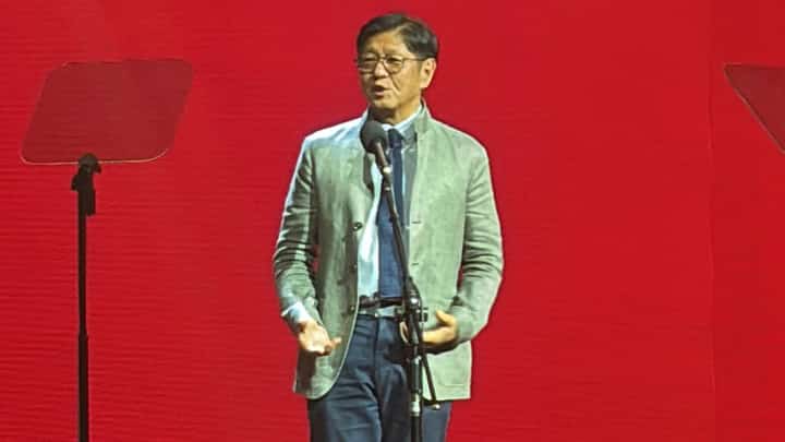 PRESIDENT Ferdinand R. Marcos, Jr. beams with pride as he extolls world-class Filipino chefs and restaurants recognized by the iconic Michelin Guide, in its second-year Philippine restaurant by the MICHELIN Guide 2027 at the Manila Marriott Hotel, Pasay City on Thursday.