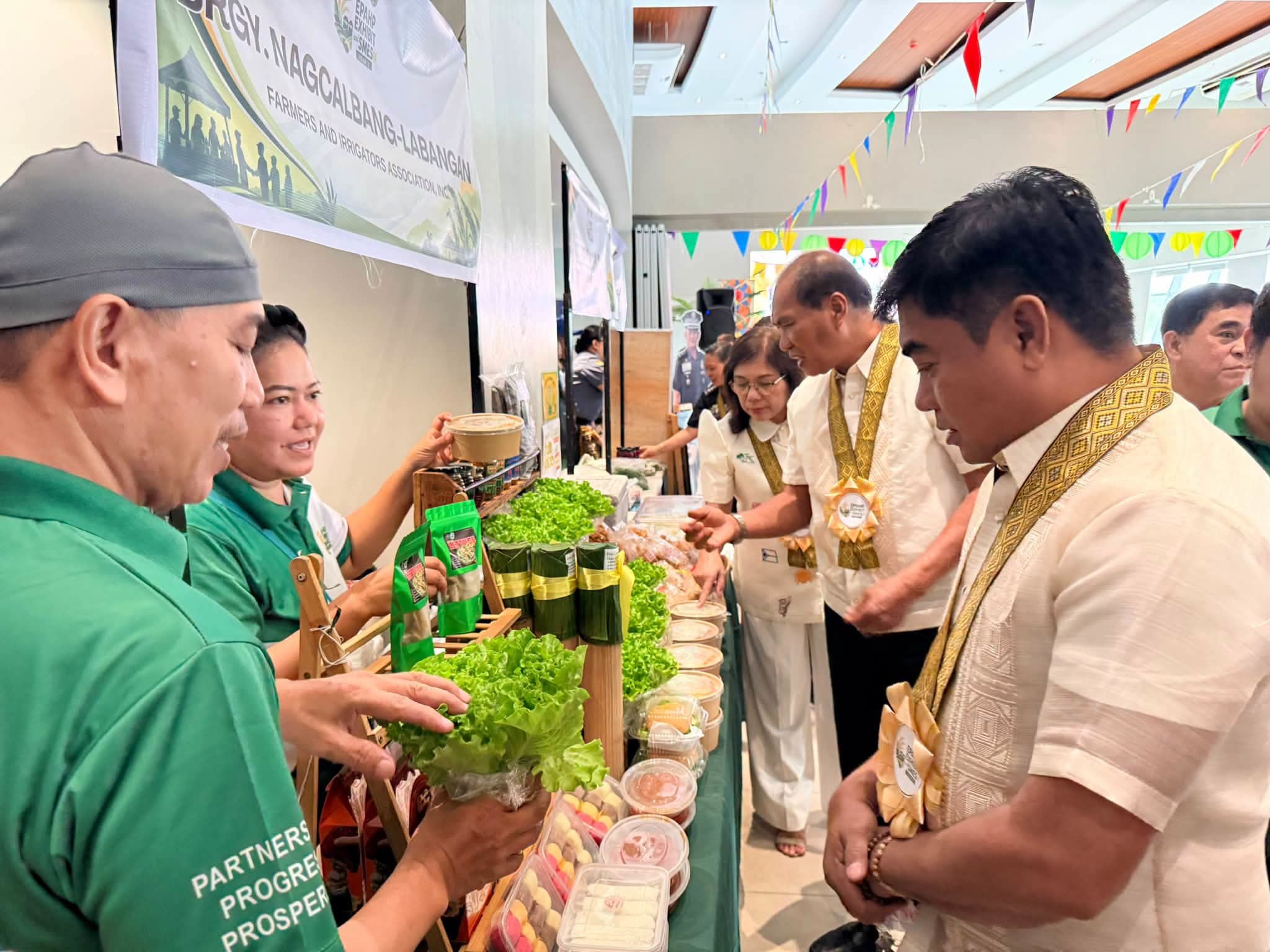 NIA exhibit opens wider markets for 39 farm groups
