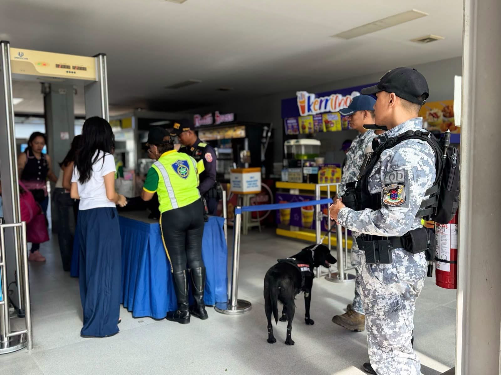 PCG conducts K9 security checks at Batangas terminal