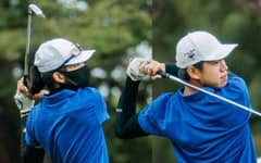 Filipinos stay in title hunt