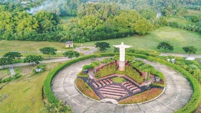 Cagayan de Oro bans overnight stays in cemeteries for Undas