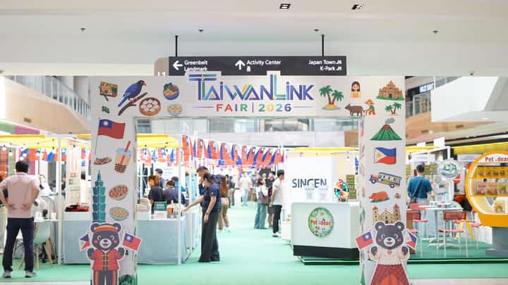 TAIWAN brought its produce, entrepreneurs and products to Makati, and turned a weekend fair into more business with Filipinos.