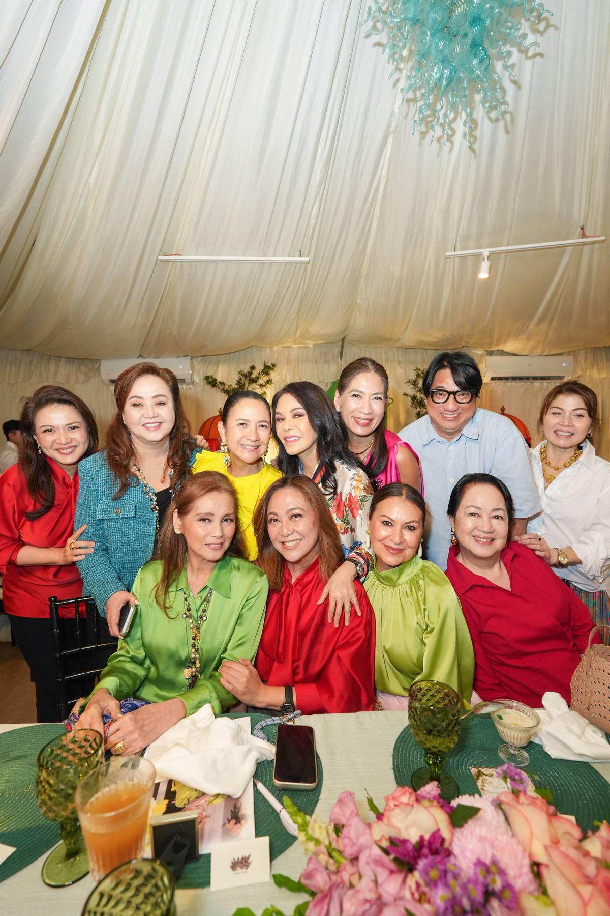 CAROL Davila, Marilu Batchelor, Frannie Jacinto (seated) Alice Eduardo, Mia Borromeo, Ching Cruz, Techie Hagedorn, Keren Pascual and Ana Amigo (standing).