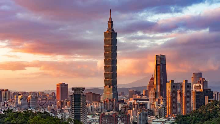 CONCERTS are driving a spike in travel interest abroad, with Filipinos among the top overseas fans searching for accommodations during the shows.