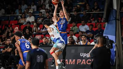 Road Warriors sweep Fuel Masters, break into semis after five years