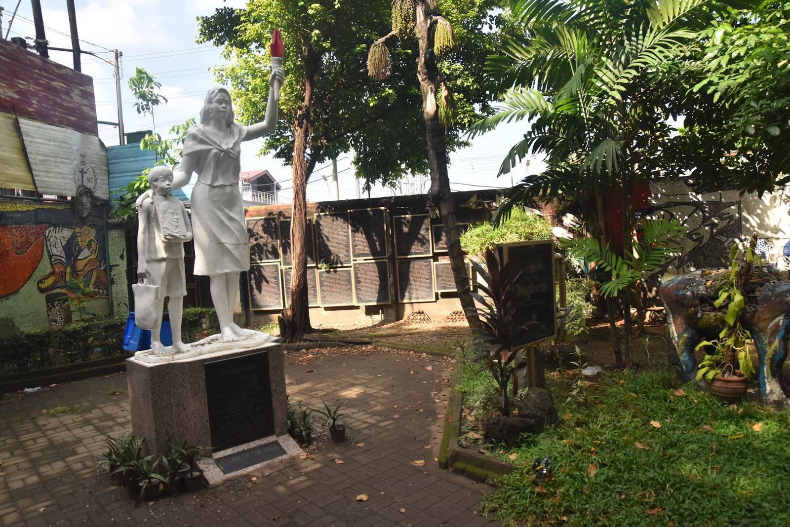 The Bantayog ng mga Desaparecidos at Baclaran Church in Parañaque City stands as a memorial to Filipinos who disappear during Martial Law and in the years that follow, on October 31.

As the country observes Undas, the monument reminds the public of families who continue to remember and seek justice for their missing loved ones. l Zedrich Xylak Madrid