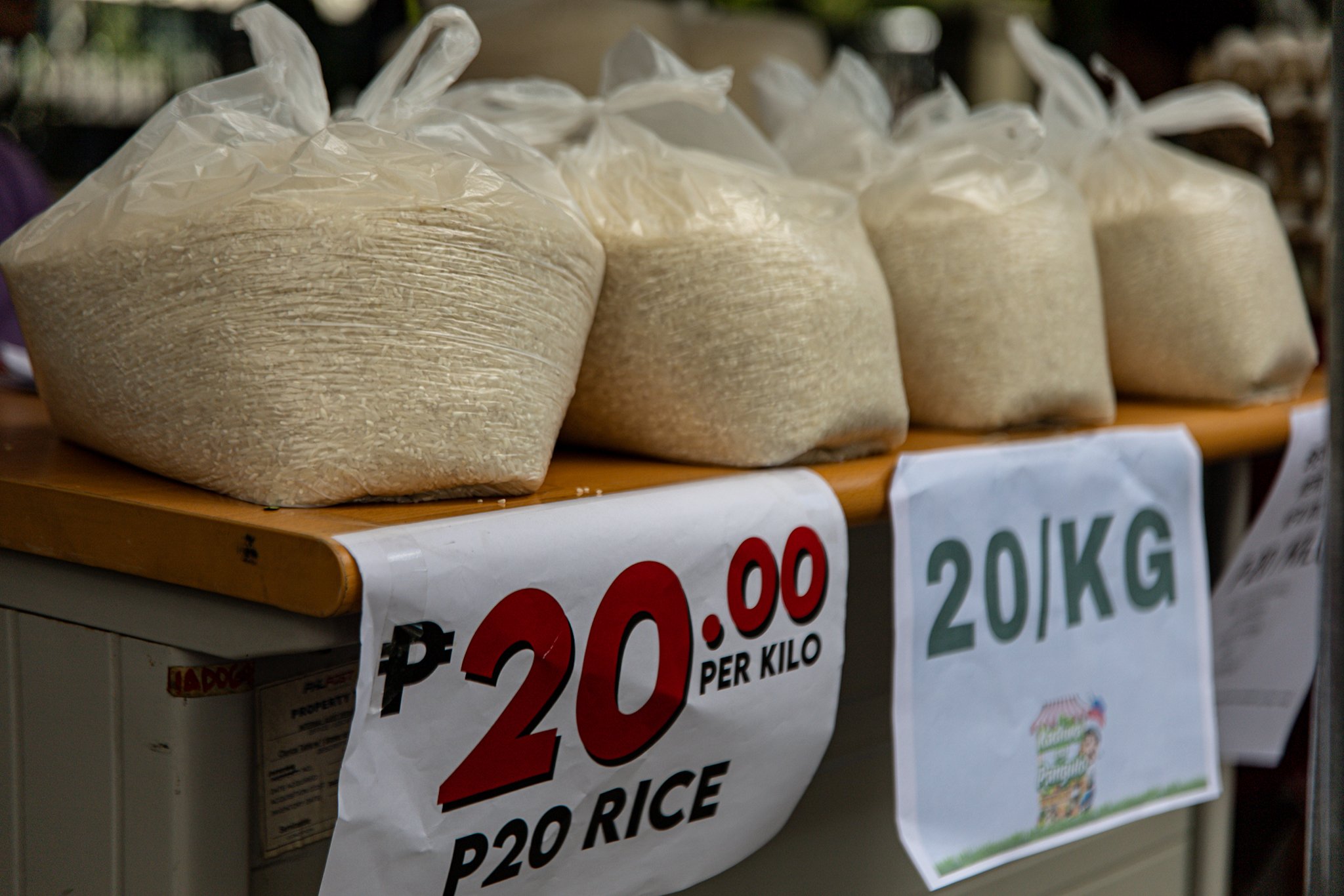 September sees nearly 1-m filipinos buying cheaper rice