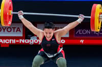 Ando, Macrohon display lifting prowess
