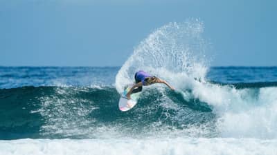 Hopkins scores huge WSL upset