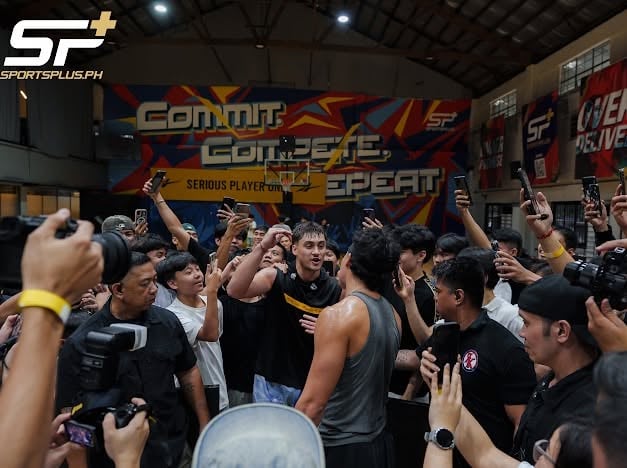 Kiatipis, de Liaño clash in friendly duel