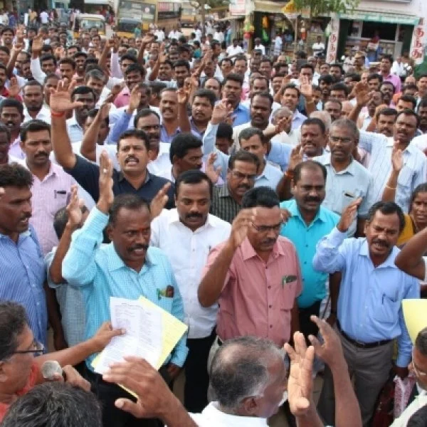 கோட்டையை நோக்கி நாளை அரசு ஊழியர்கள் பேரணி!