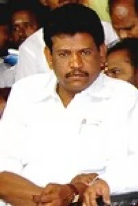 மதுரை மாவட்ட தி.மு.க. இளைஞரணி அமைப்பாளர் கைது