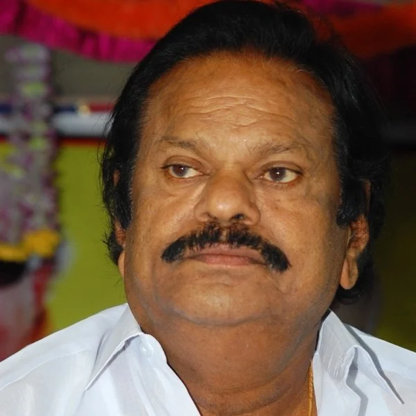 `மாவட்டத்துக்கு எதிரா அரசியல் செய்றியா?' - முல்லைவேந்தன் ஆதரவாளருக்கு அரிவாள் வெட்டு