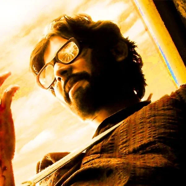 பிரபாகரும் ஆனந்தியும் அமைதியைத் தேடி ஓடிய நாள் இன்று..! #11YearsOfKattradhuThamizh