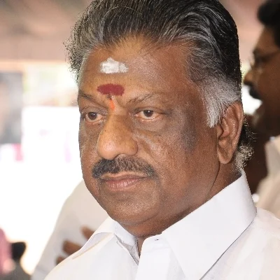 பதவி கிடைக்குமா... பறிபோகுமா... ஓ.பன்னீர்செல்வம் ஜாதகம் என்ன சொல்கிறது?