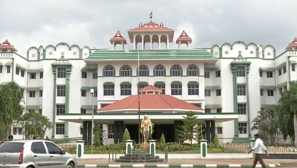எம்.எல்.ஏ-க்களுக்கு ஏன் இவ்வளவு சம்பளம்? - உயர் நீதிமன்றம் அதிரடி