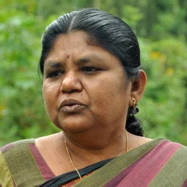 ``பெண்கள் ஆணையமே பேட்டி கொடுப்பதற்குத்தானா?"- பொள்ளாச்சி விவகாரத்தில் பாலபாரதி கேள்வி!