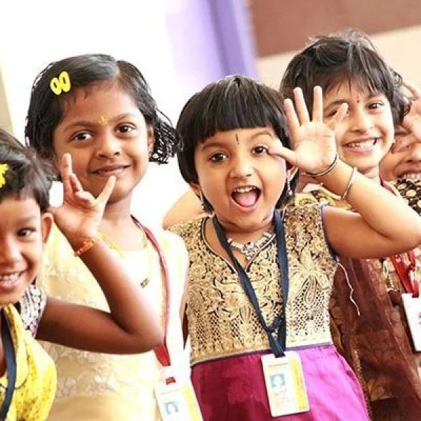 `அதிகம் பேசும் பெற்றோரா நீங்கள்...உங்கள் குழந்தைகள் ஸ்மார்ட்டாக வளர்வார்கள்!' - ஆய்வில் தகவல்
