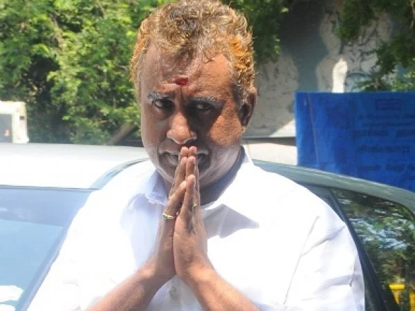 `அரசியலை விட்டே விலகத் தயார்!'- ஸ்டாலினுக்கு எஸ்.பி.வேலுமணி சவால்