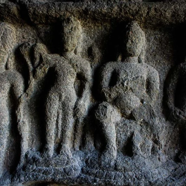ஆச்சர்யம் ததும்பும் குகைக் கோயில்கள் எல்லோரா... படங்கள் - இ.பாலவெங்கடேஷ்