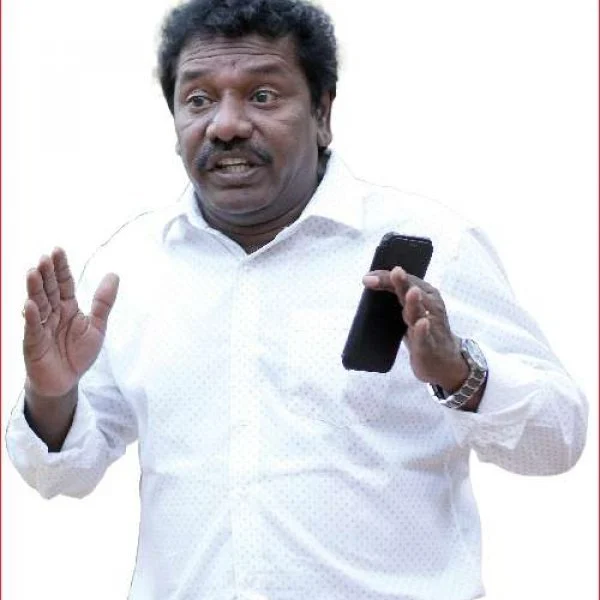 `புலியைக் கூண்டில் அடைத்தால் பாசமாக இருக்குமா?’ - கருணாஸை கலாய்த்த ஓ.பி.எஸ்