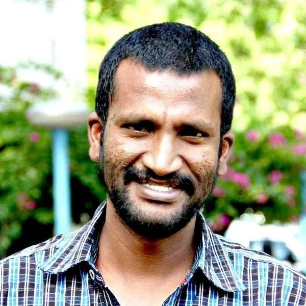 `உங்களால் மட்டுமே மாற்றம் சாத்தியம்!’ - அஜித்தை அரசியலுக்கு அழைக்கும் சுசீந்திரன்