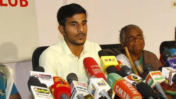காடுவெட்டி குருவின் குடும்பம்
