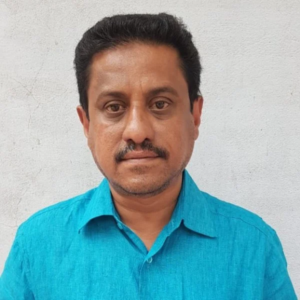 'உழைப்பவர்களுக்கு மரியாதை இல்லை!'- சர்ச்சையில் ரஜினி மக்கள் மன்றம்
