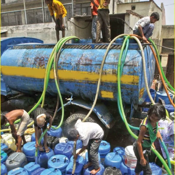 `சட்டவிரோதமாக நீர் உறிஞ்சுபவர்களுக்கு ரெய்டு!’ - நிலத்தடி நீரை அதிகரிக்க மெட்ரோ வாட்டர் அதிகாரிகள் தீவிரம்