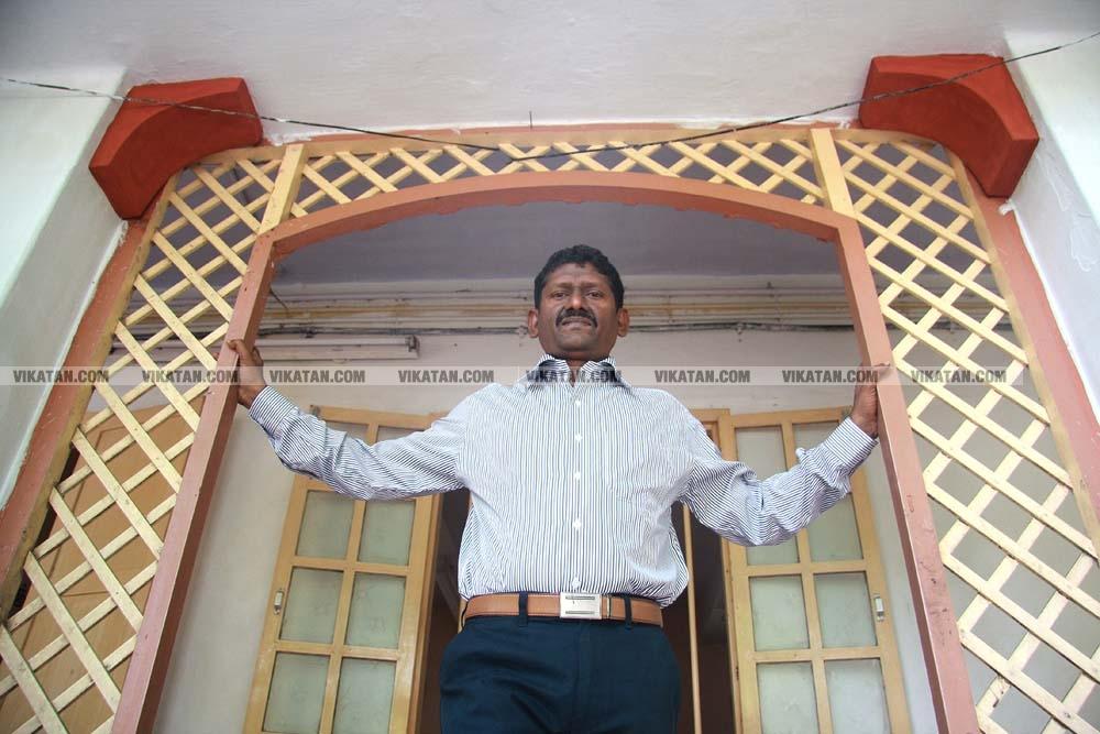`குஜராத்தில் இருந்து வருத்தத்தோடு திரும்பி வந்தேன்!' - தேர்தல் அனுபவத்தை விவரிக்கும் சகாயம் ஐ.ஏ.எஸ்.