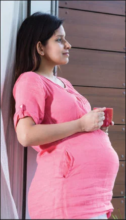 அம்மாக்கள் கவனத்துக்கு... பிரசவத்துக்குப் பிறகான மனக் கலக்கம்!