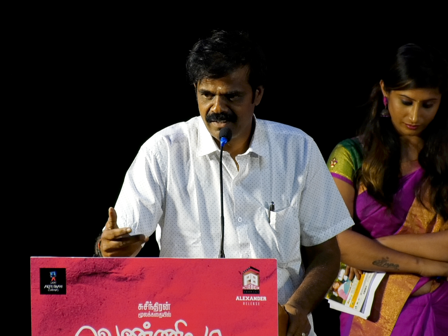 `கிரிக்கெட்டுக்குக் கொடுக்கும் முக்கியத்துவத்தை கபடிக்கும் கொடுங்கள்!' - பி.டி.செல்வகுமார்
