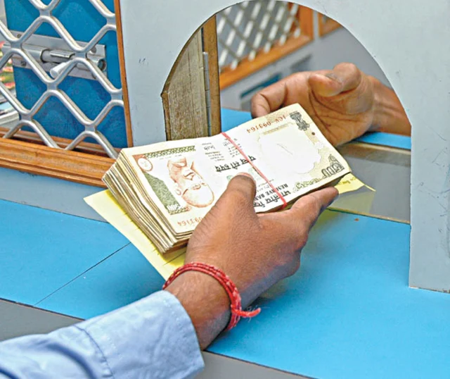 கடன் வாழ்க்கை இனி இல்லை! - `நஷ்ட ஜாதக’ பரிகாரங்கள்