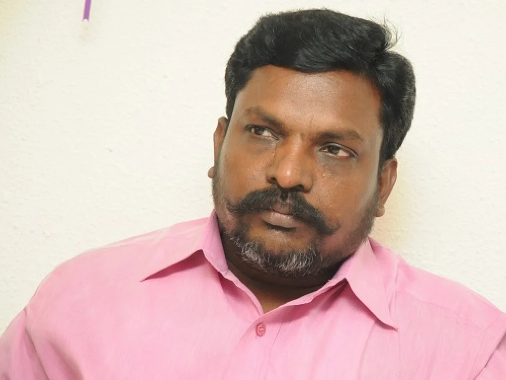 ''ஜல்லிக்கட்டுப் போராட்டத்தில் காண்டம் விநியோகம்...''
திருமாவளவன் சொன்ன அதிர்ச்சித் தகவல்