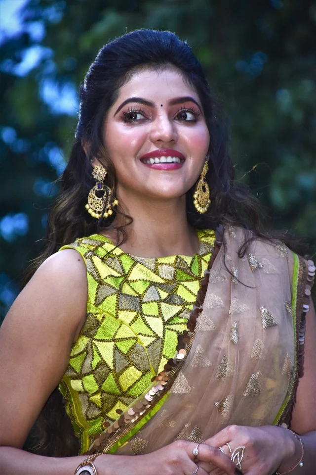 Athulya Ravi