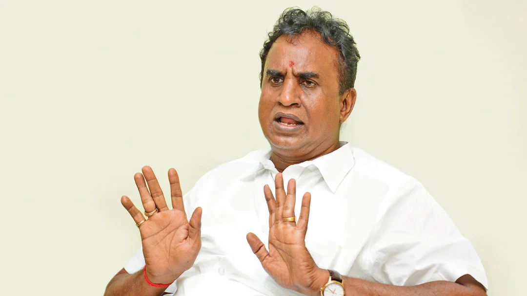 Velumani