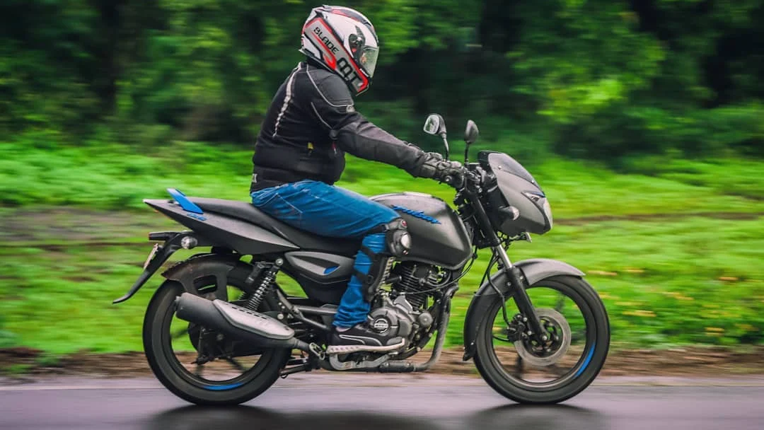 Pulsar 125 Neon