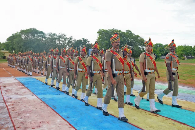 திருச்சி ரயில்வே பாதுகாப்புப் படையின் அணிவகுப்பு நிகழ்ச்சி
