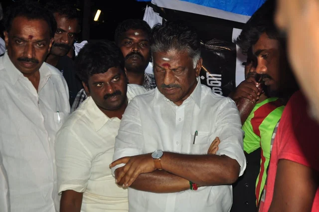 மீட்புப் பணி